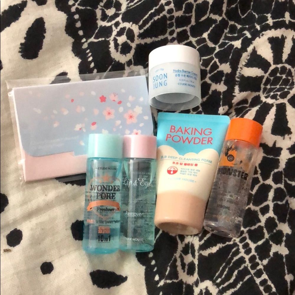 Brand New Etude House Travel Set